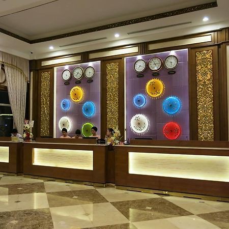Hotel Royal Aster Naypyidaw Exteriör bild